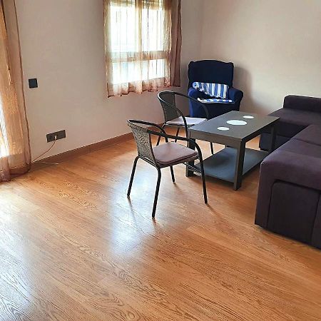בנידורם Newly Renovated Two Bedrooms Apartment In Villa Marina מראה חיצוני תמונה