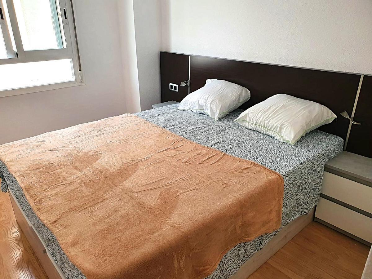 בנידורם Newly Renovated Two Bedrooms Apartment In Villa Marina מראה חיצוני תמונה